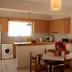 Villa Family With Pool In