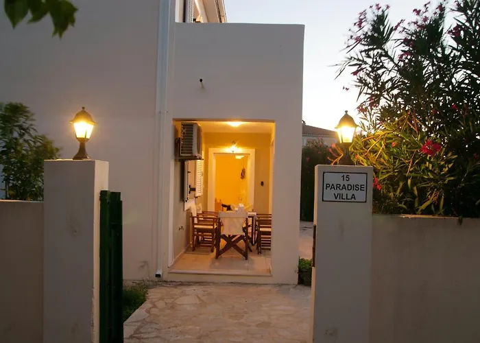 Family With Pool In Villa